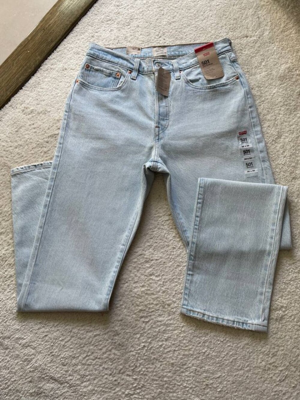 NWT Levi's 501 Original High Rise Light Wash Stretch Women's Jeans Size 30/30